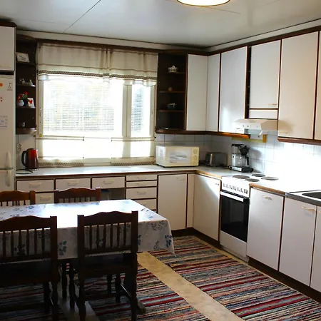 Omakotitalo Alajaervellae Villa Alajärvi