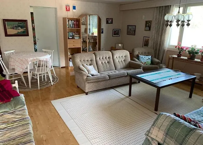 Villa Omakotitalo Alajaervellae *