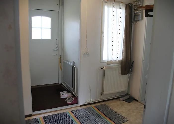 Vila Omakotitalo Alajaervellae *